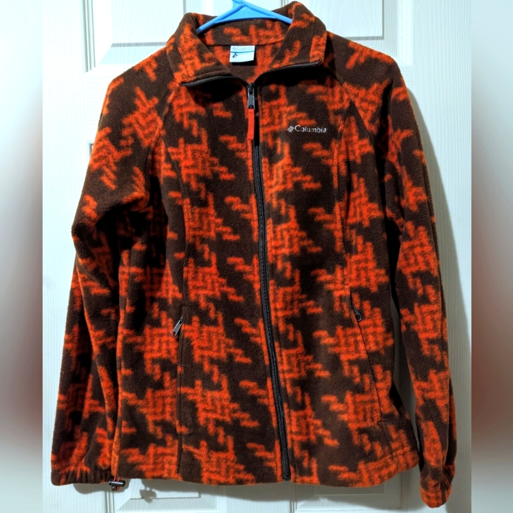 Columbia jacket size small